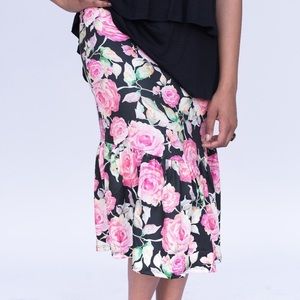 Agnes & Dora boho ruffle floral midi skirt…